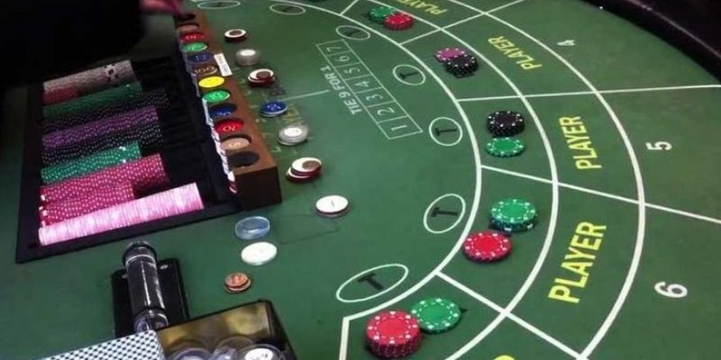 Mẹo Chơi Baccarat Thắng Lớn Ngay Lần Đầu Cùng 77BET 10 Chiến thuật đánh Baccarat ưu tiên cửa Banker