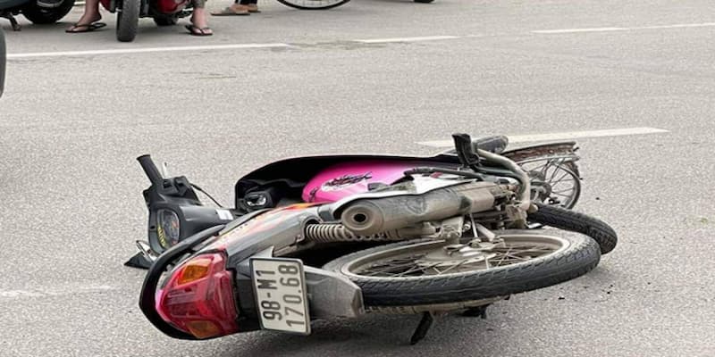 Mơ Tai Nạn Xe Máy - Giải Mã Giấc Mơ Và Dự Đoán Số May Mắn 3 Mơ tai nạn xe máy